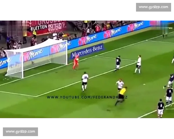 半高球点球：守门员的 “送分题”？